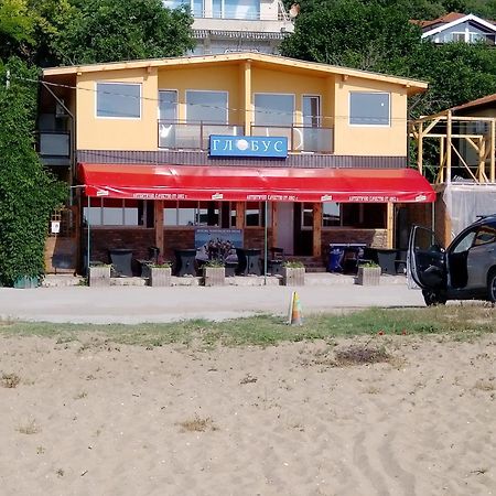 Family Hotel Globus โกลเดน แซนส์ ภายนอก รูปภาพ